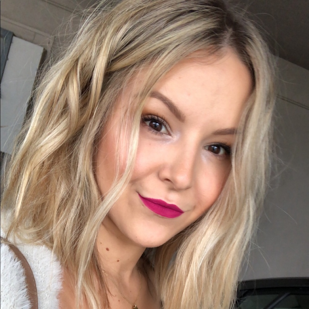 Meet your Posher, Megan